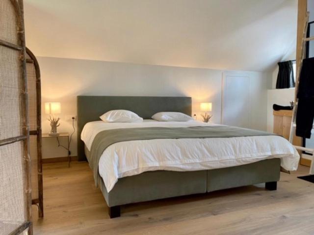 Bed and Breakfast Deurles Moment Синт-Мартенс-Латем Экстерьер фото